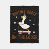 Brother Goose On The Loose Funny Birthday Matching Fleecedecke (Vorderseite)