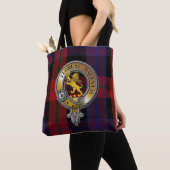 Broun Tartan & Abzeichen Tasche (Von Nahem)