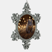 Brown Baby Wombat on Brown Bokeh Bliss, Schneeflocken Zinn-Ornament (Links)