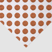 Brown Basketball Balls auf Weiß Seidenpapier (Ausschnitt)