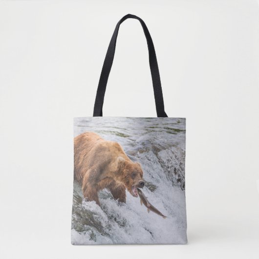 Brown Bear Catches Red Salmon Tasche (Vorderseite)