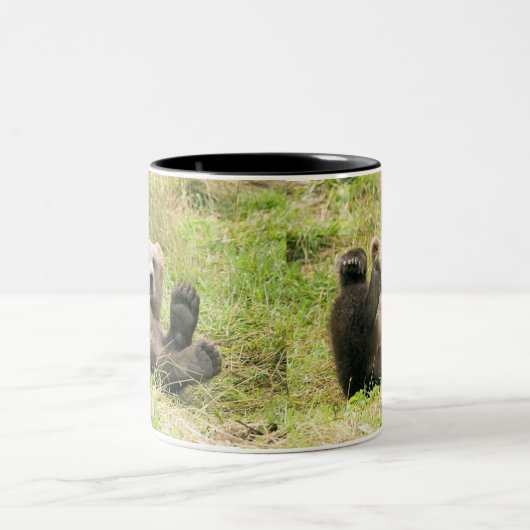 Brown_Bear_Kodiak_Bears Liebende Zweifarbige Tasse (Mittel)