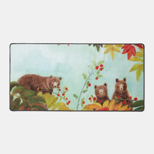 Brown Bears Eating Red Rowan Berries Schreibtischunterlage (Vorderseite)