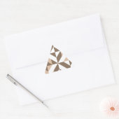 Brown Beige Geometric Cube Pattern Dreieckiger Aufkleber (Umschlag)