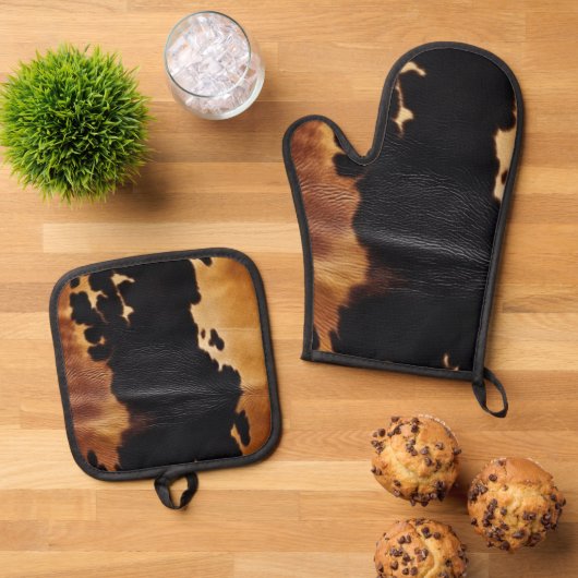 Brown Black Südwest Cowhide Ofenhandschuh & Topflappen-Set (Oben Unten)