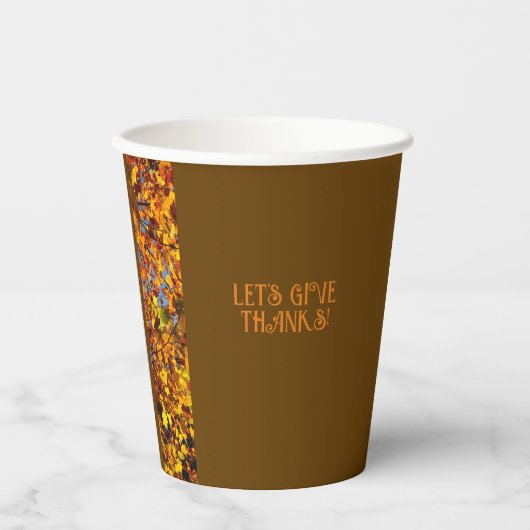 Brown Blätter Dinner Happy Thanksgiving Pappbecher (Vorderseite)