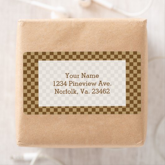 Brown Classic Checkerboard von Shirley Taylor (Insitu)