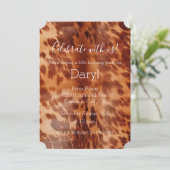 Brown Cowhide Animal Print Einladung (Stehend Vorderseite)