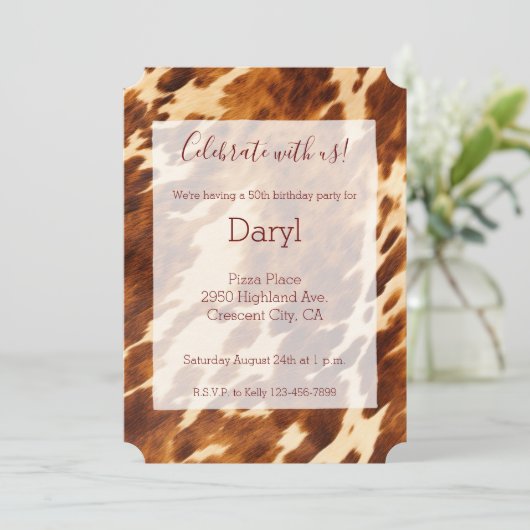 Brown Cream Cowhide Animal Print Einladung (Stehend Vorderseite)