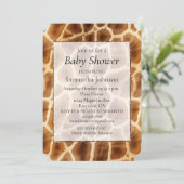 Brown Giraffe Animal Print Einladung (Stehend Vorderseite)