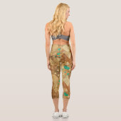 Brown Grunge Quilt Stars Herz Capri Leggings (Rückseite)