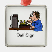 Brown-Haar-männliche Ornament Aus Metall (Vorne)