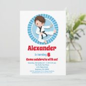 Brown Hair Karate Judo Boys Einladung zum Geburtst (Stehend Vorderseite)