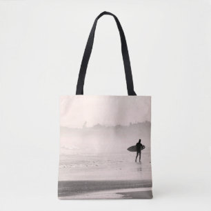 BROWN HOLZDOCK IN VORDEREM WASSERKÖRPER TASCHE
