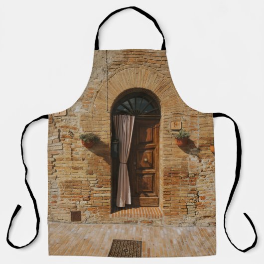 BROWN HOLZTÜR AUF BROWN BRICK WALL SCHÜRZE (Vorderseite)