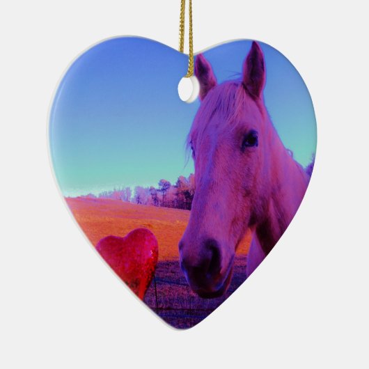 Brown Horse and Red Heart Keramikornament (Rechts)