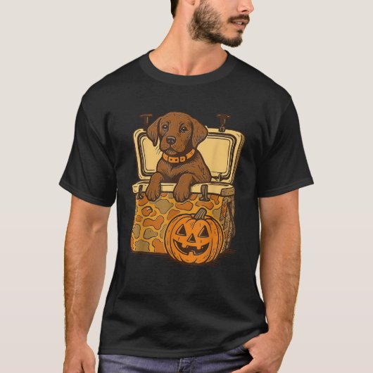 Brown Lab in Camo Cooler Pumpkin Hunting Dog Hallo T-Shirt (Vorderseite)