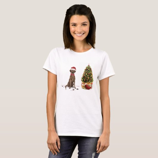 Brown Labrador Retriever Funny Christmas Dog Tree T-Shirt (Vorne ganz)