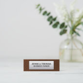 Brown Leather | Lederstich Mini Visitenkarte (Stehend Vorderseite)