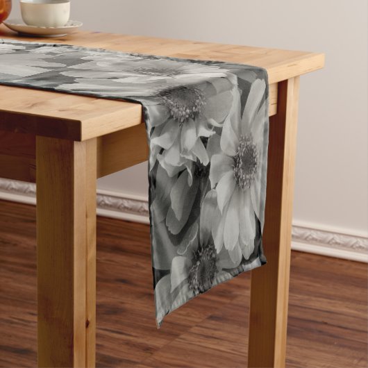 Brown Mit Augen Susan Blume Kurzer Tischläufer (Beispiel)