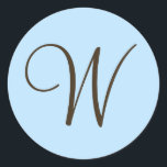 Brown Monogram W on Light Blue Fevor Label Runder Aufkleber<br><div class="desc">Monogram-Geschenke haben eine große Auswahl an individuell anpassbaren USPS-Briefmarke,  Umschlag Aufkleber-Aufkleber,  Grußkarten,  Hemden,  Hüte,  Buttons,  Magnete und vieles mehr. Diese Monogramme eignen sich hervorragend für die Versendung von Einladungen zu Hochzeiten,  Party Einladungen zum Jahrestag,  Graduierungsankündigungen und Geburtstagspartys,  um nur einige zu nennen.</div>
