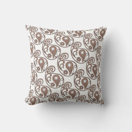 Brown Paisley Kissen
