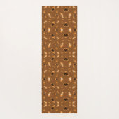 Brown patterned fabric featuring a symmetrical  yogamatte (Rückseite)