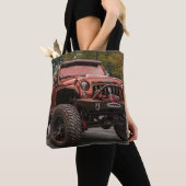 Brown Pimped Sports Utility Vehicle on a Tasche (Von Nahem)