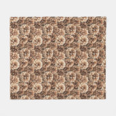 Brown Pine Cones Nature Birthday Fleecedecke (Vorderseite (Horizontal))