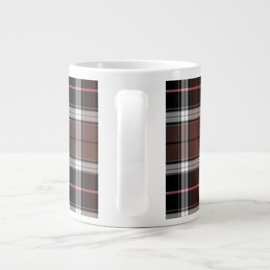 Brown Plaid Jumbo-Tasse (Rückseite)