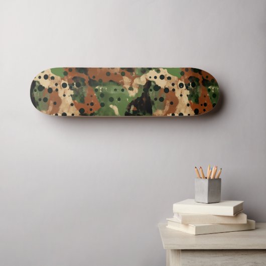 Brown Polcamo Polka Dot and Camouflage Hybrid Skateboard (Wandkunst (Horz))
