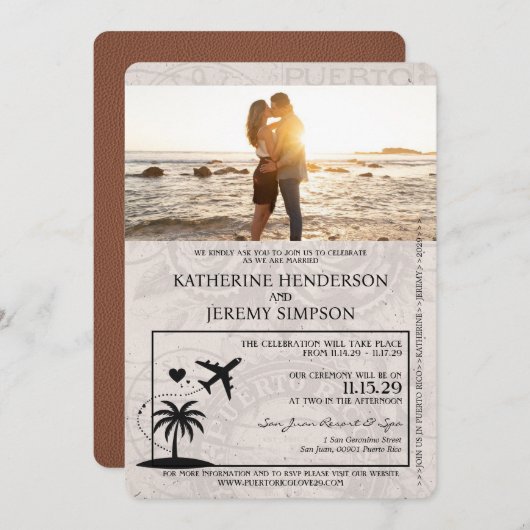 Brown Puerto Rico Passport Wedding Einladung (Vorne/Hinten)