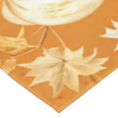 Brown Pumpkin Floral Herbst und Fall Muster Tischdecke (Schrägansicht)