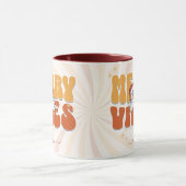 Brown Retro 70er Themed Merry Vibes Individuelle N Tasse (Zentrum)