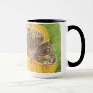 Brown-Schmetterling, gelbe Blume Tasse