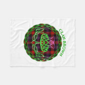 Brown Scottish Tartan Celtic Thistle Fleecedecke (Vorderseite (Horizontal))
