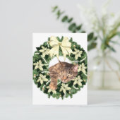Brown tabby Christmas Feiertagspostkarte (Stehend Vorderseite)