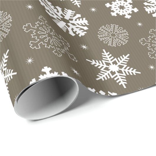 Brown u. weiße festliche Schneeflocken Geschenkpapier (Rolleneckpunkt)