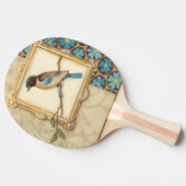 Brown und blauer Vogel auf einer Niederlassung, Tischtennis Schläger (Seitenansicht)