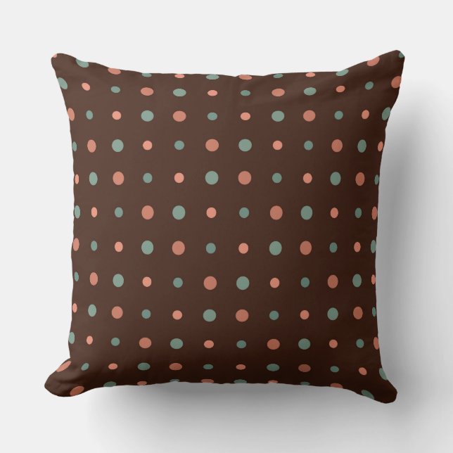 Brown with dusty pink and blue dots kissen (Vorderseite)