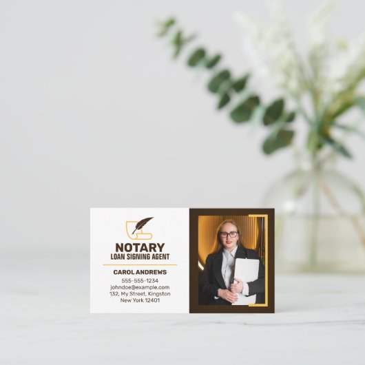 Brown & Yellow Notary Loan Signing Agent Foto Visitenkarte (Stehend Vorderseite)