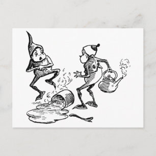 Brownie Cradling Hurt Hand Postkarte