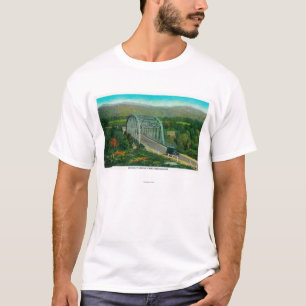 Brücke an Castaic Nebenfluss nahe Saugus T-Shirt