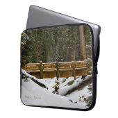 Brücke bei Wuksachi Laptopschutzhülle (Vorderseite Links)
