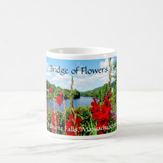 Brücke der Blumen, Shelburne Fälle, MA Kaffeetasse