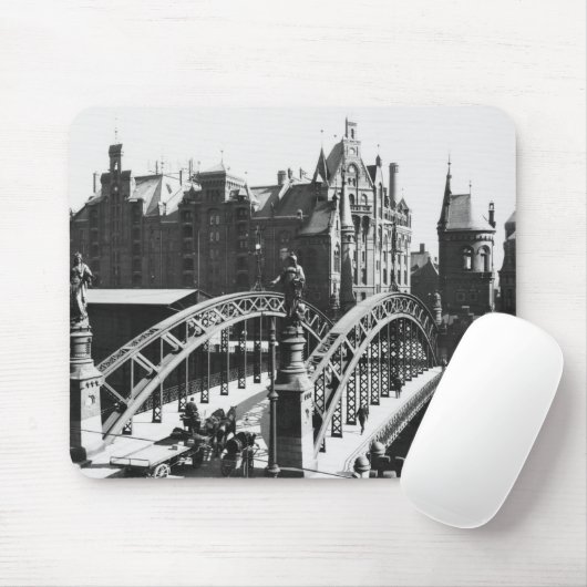 Brücke im Speicherstadt Hamburg, c.1910 Mousepad (Mit Mouse)