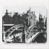 Brücke im Speicherstadt Hamburg, c.1910 Mousepad (Vorne)