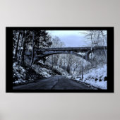 Brücke im Winter Poster (Vorne)