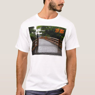 Brücke in Kyoto T-Shirt