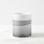 Brücke nach Nirgendwo Kaffeetasse (Mittel)